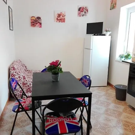 Casa Gurgitello 卡萨米乔拉泰尔梅